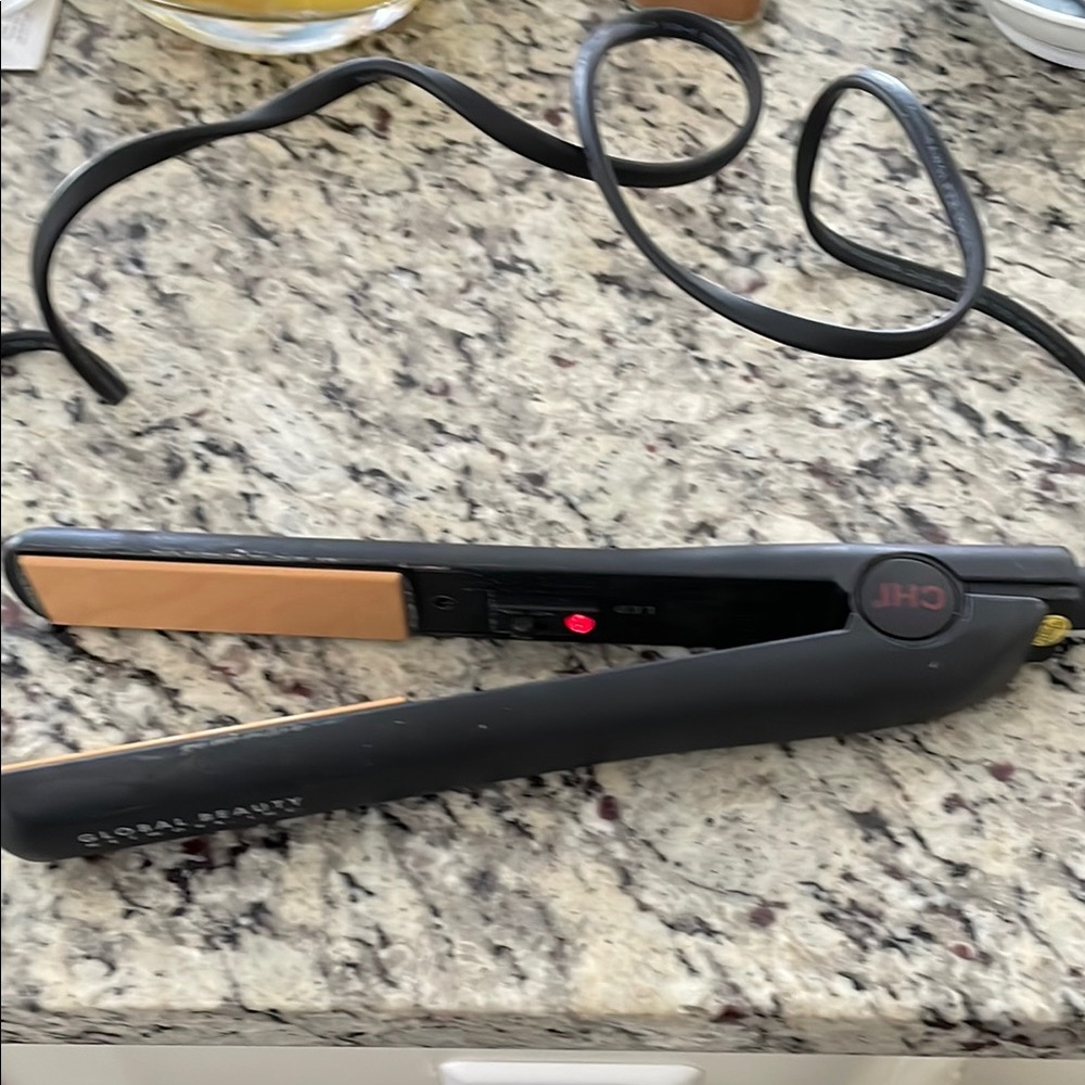 CHI Hair Straightener